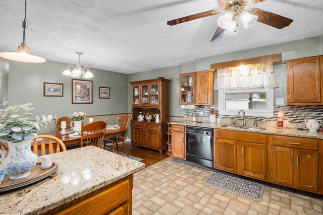 8356 E Laurel Road, London, KY 40741