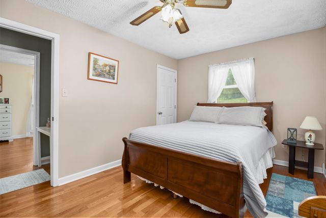 8356 E Laurel Road, London, KY 40741