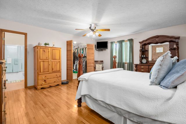 8356 E Laurel Road, London, KY 40741
