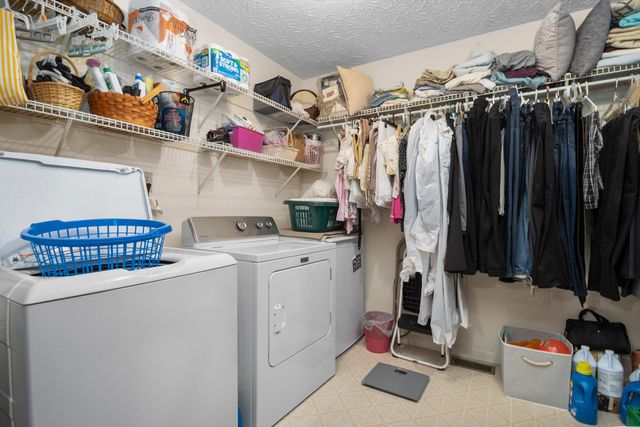 8356 E Laurel Road, London, KY 40741