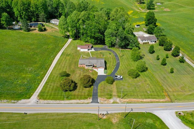 8356 E Laurel Road, London, KY 40741