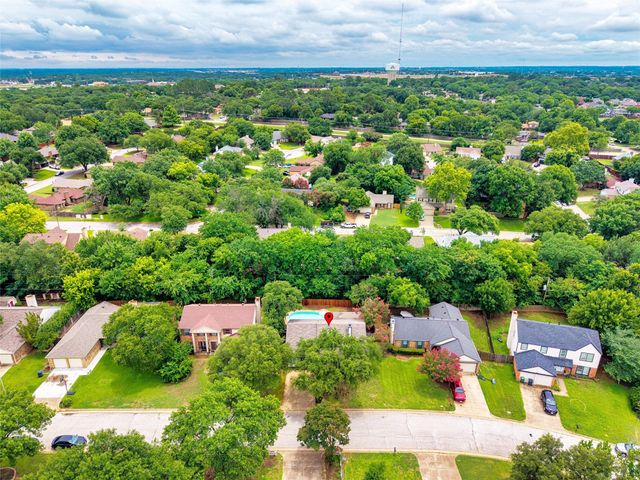 6312 Brookgate Drive, Arlington, TX 76016