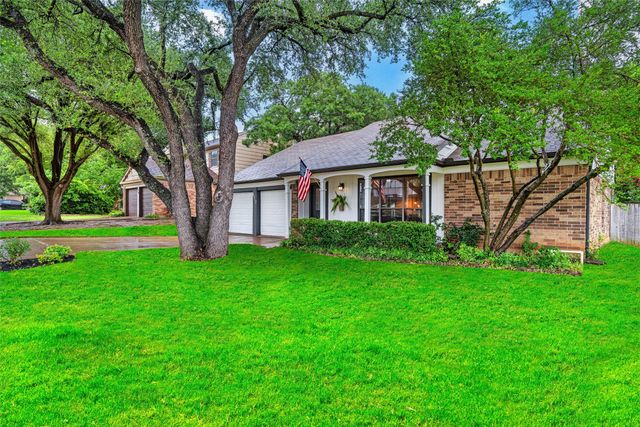 6312 Brookgate Drive, Arlington, TX 76016