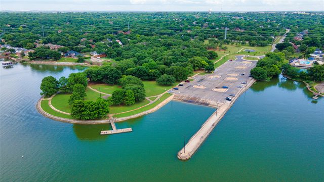 6312 Brookgate Drive, Arlington, TX 76016