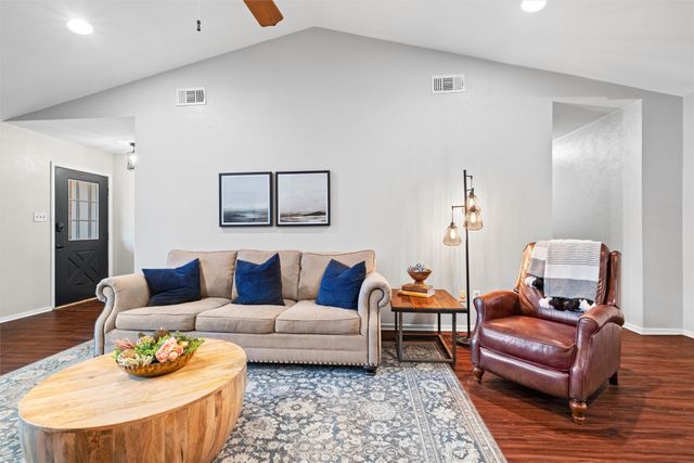 6312 Brookgate Drive, Arlington, TX 76016