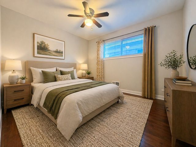5818 W 60th Street, Chicago, IL 60638