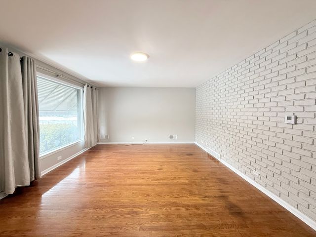 5818 W 60th Street, Chicago, IL 60638