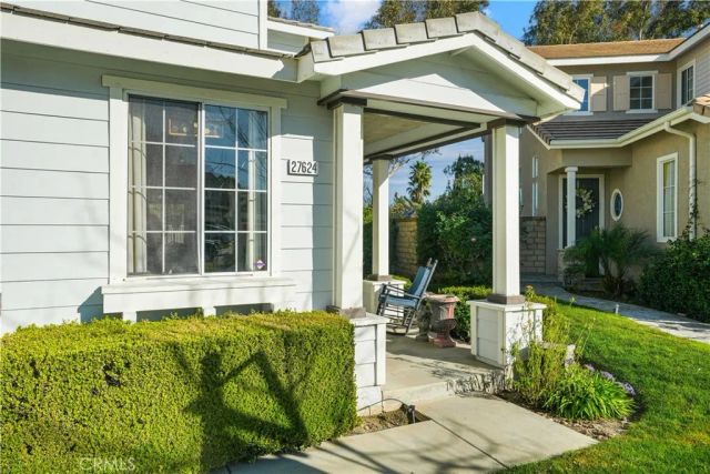 27624 Briarcliff Place, Valencia, CA 91354