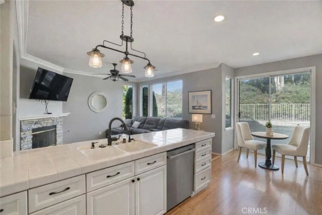 27624 Briarcliff Place, Valencia, CA 91354