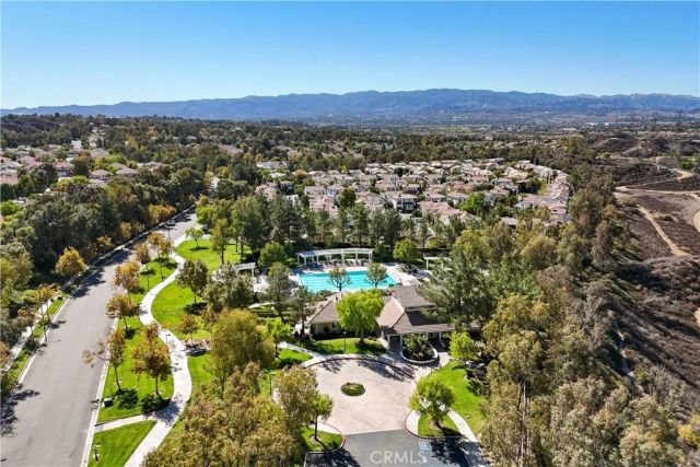 27624 Briarcliff Place, Valencia, CA 91354