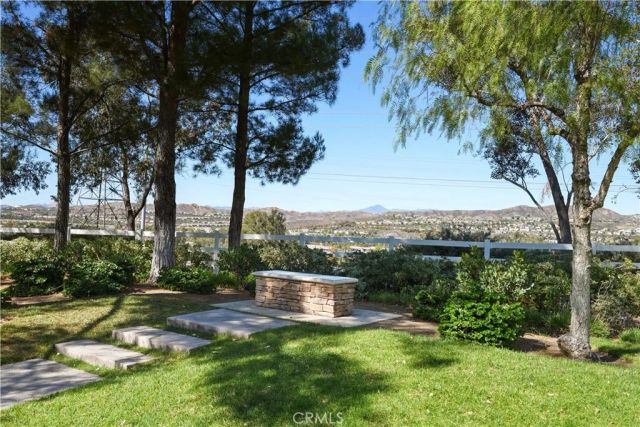 27624 Briarcliff Place, Valencia, CA 91354