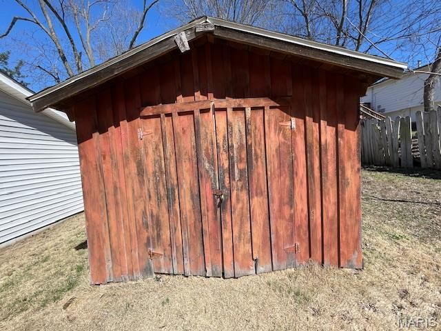 5 Dale Drive, St Charles, MO 63303