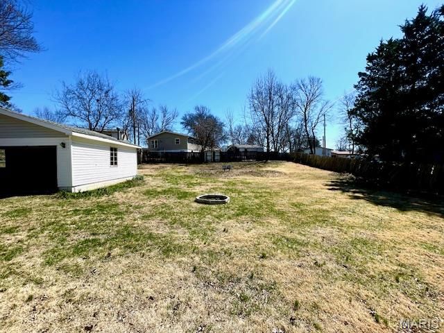 5 Dale Drive, St Charles, MO 63303