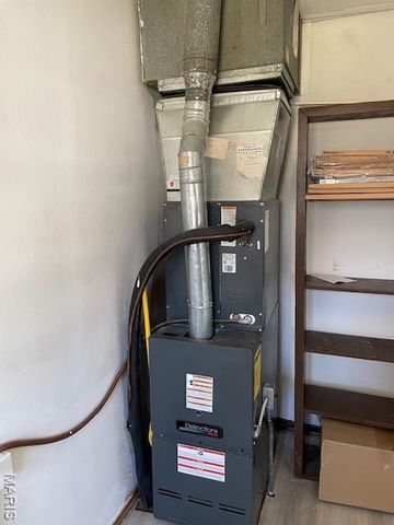 5 Dale Drive, St Charles, MO 63303