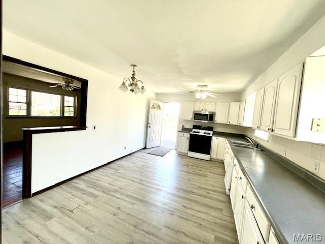 5 Dale Drive, St Charles, MO 63303