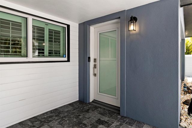 3319 NE 18TH Street, Fort Lauderdale, FL 33305