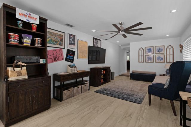 3319 NE 18TH Street, Fort Lauderdale, FL 33305