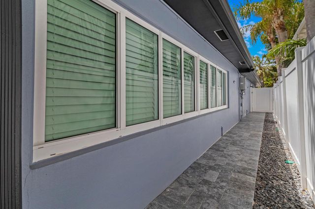 3319 NE 18TH Street, Fort Lauderdale, FL 33305