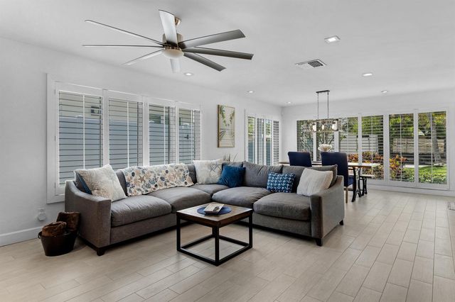 3319 NE 18TH Street, Fort Lauderdale, FL 33305
