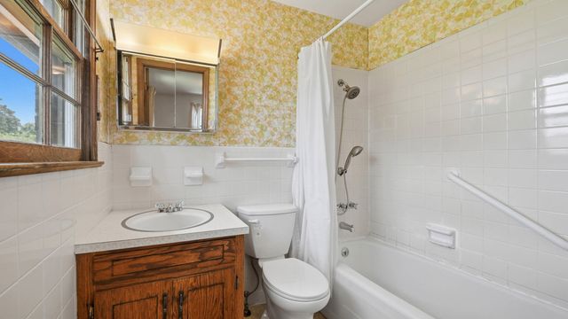 3945 Bow Street NE, Cleveland, TN 37312