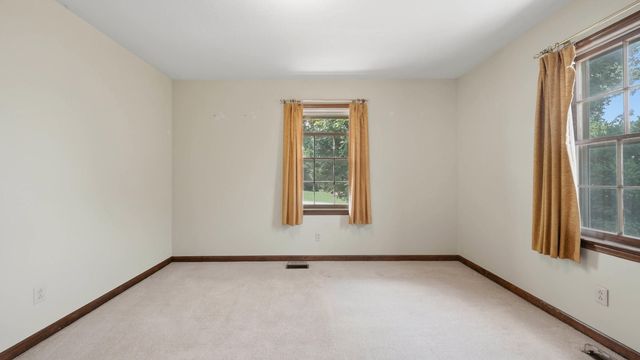 3945 Bow Street NE, Cleveland, TN 37312