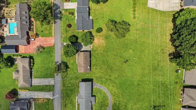 3945 Bow Street NE, Cleveland, TN 37312