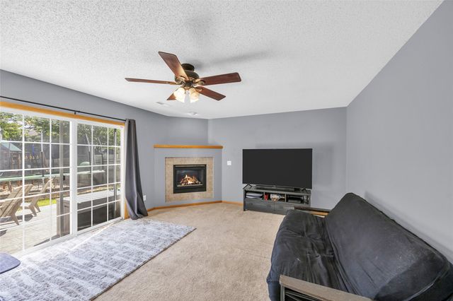 869 Augusta Circle, North Liberty, IA 52317