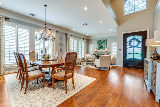 9352 Stratford Way, Dallas, TX 75220