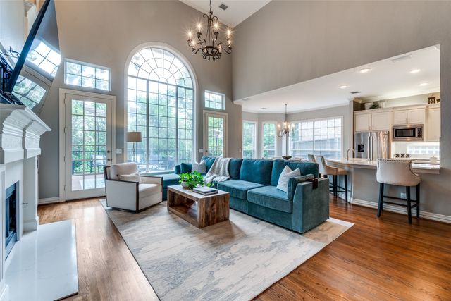 9352 Stratford Way, Dallas, TX 75220