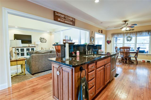 10 Reserve Drive, Covington, GA 30014