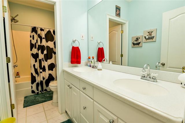 10 Reserve Drive, Covington, GA 30014