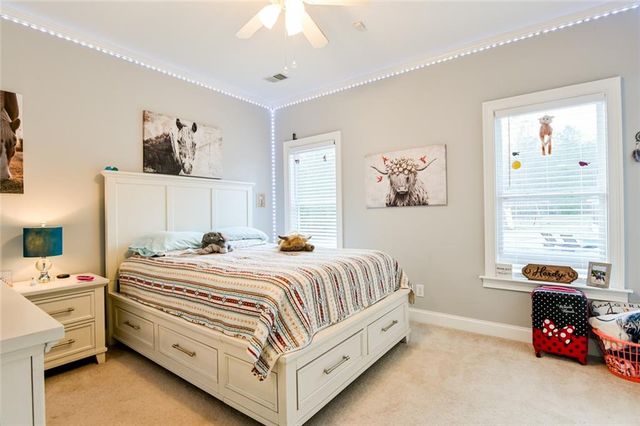 10 Reserve Drive, Covington, GA 30014