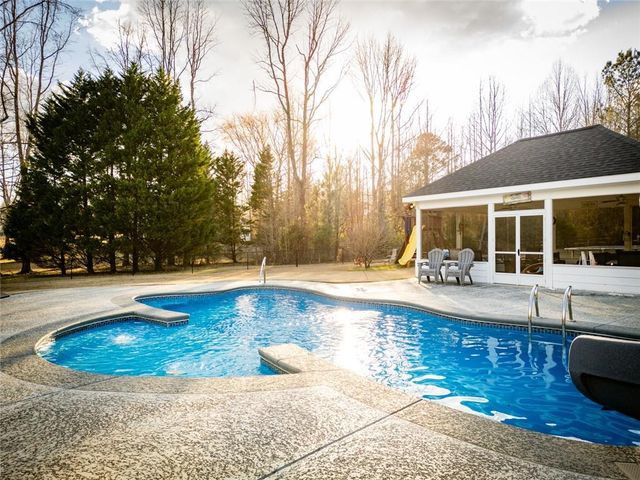 10 Reserve Drive, Covington, GA 30014