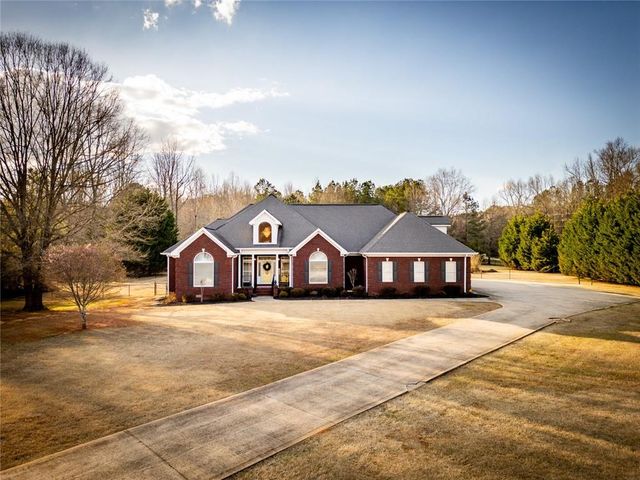 10 Reserve Drive, Covington, GA 30014