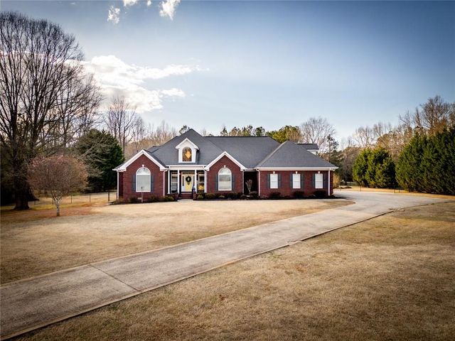 10 Reserve Drive, Covington, GA 30014