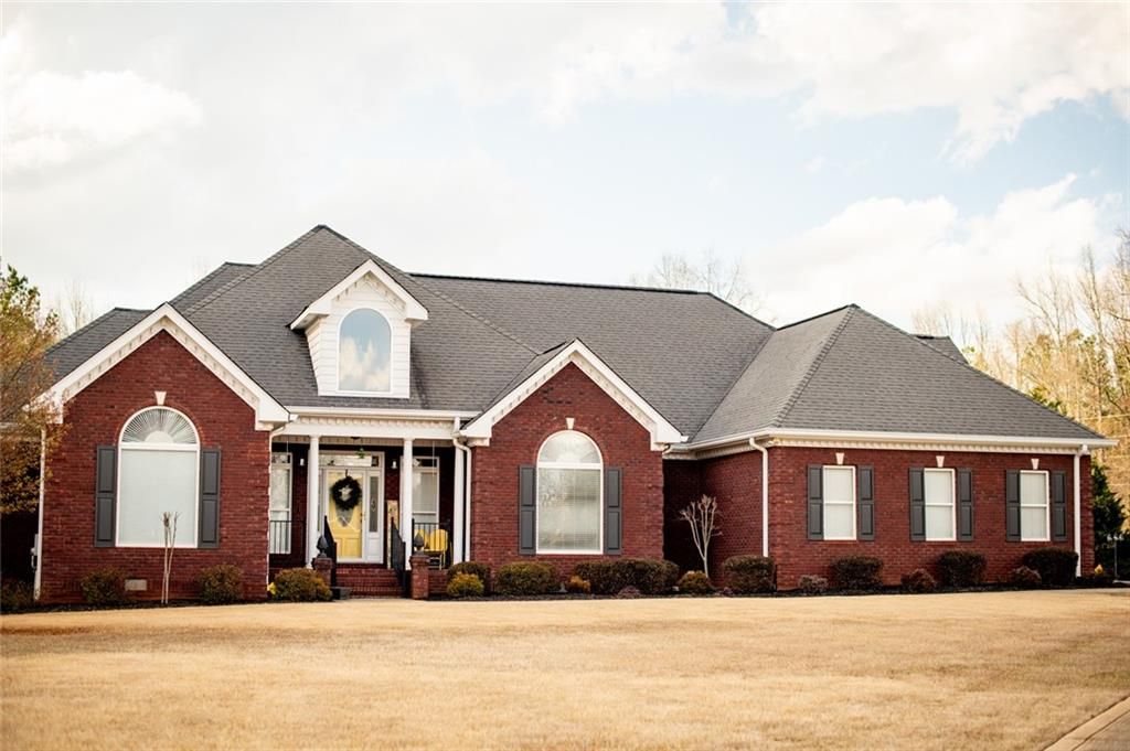 10 Reserve Drive, Covington, GA 30014