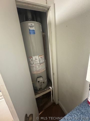 200 S 12th Avenue, Madill, OK 73446