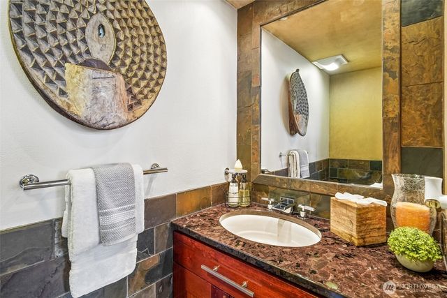 2614 176th Place NE, Redmond, WA 98052