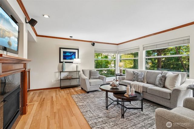 2614 176th Place NE, Redmond, WA 98052