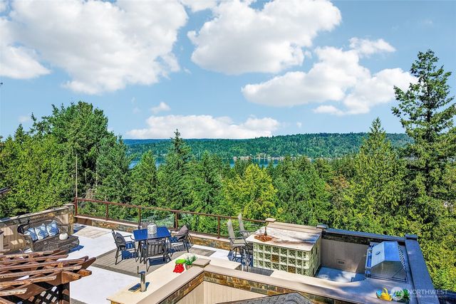 2614 176th Place NE, Redmond, WA 98052
