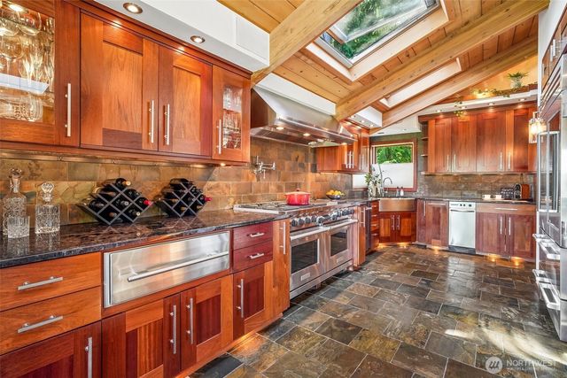 2614 176th Place NE, Redmond, WA 98052