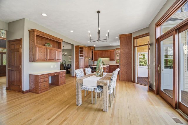 W8844 HACKETT LANE, Hortonville, WI 54944