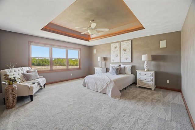 W8844 HACKETT LANE, Hortonville, WI 54944