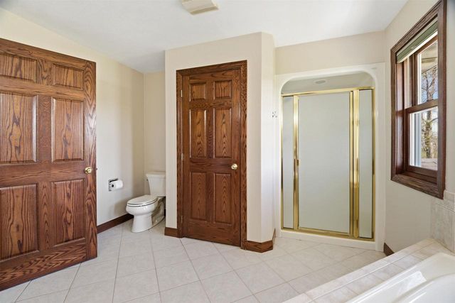 W8844 HACKETT LANE, Hortonville, WI 54944