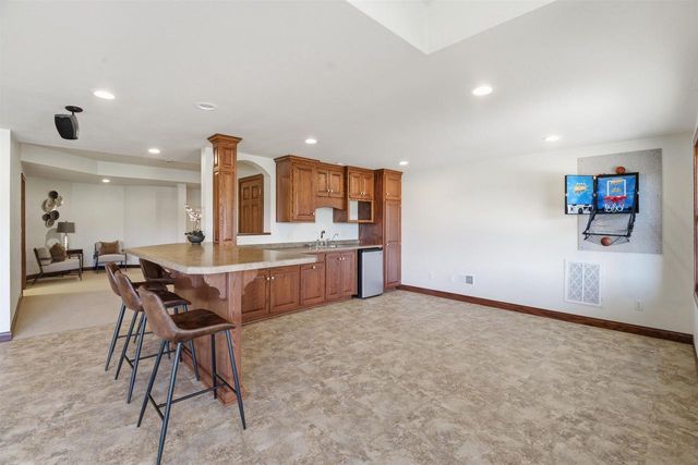 W8844 HACKETT LANE, Hortonville, WI 54944