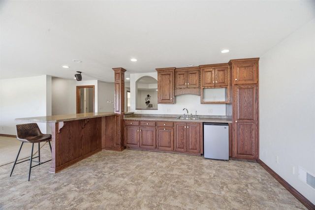 W8844 HACKETT LANE, Hortonville, WI 54944