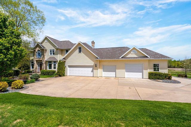 W8844 HACKETT LANE, Hortonville, WI 54944