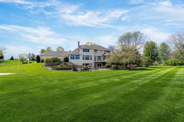 W8844 HACKETT LANE, Hortonville, WI 54944