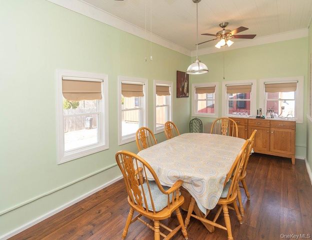 12 Crest Road, Danbury, CT 06811