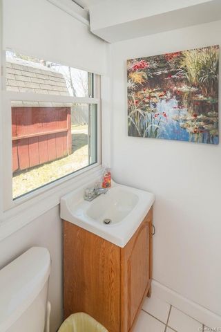 12 Crest Road, Danbury, CT 06811